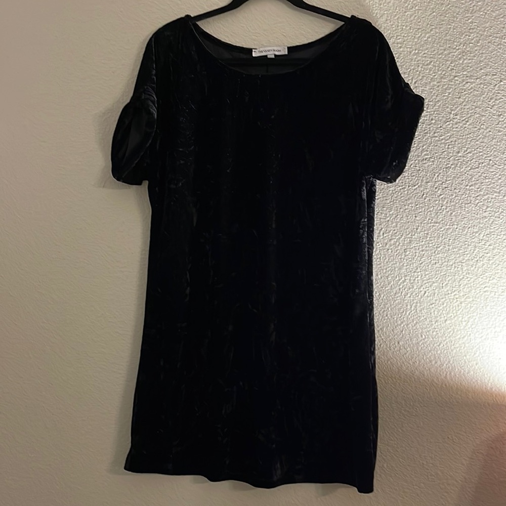 Black crushed velvet dress